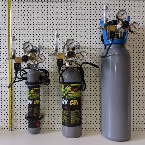 CO² Profi dvoustupňová sestava s elektromagnetem s lahví 0,7L